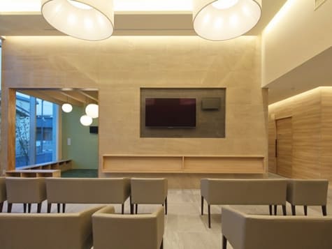 ③ クリニック 内観