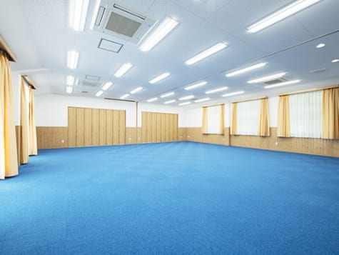 ④ 公民館 内観