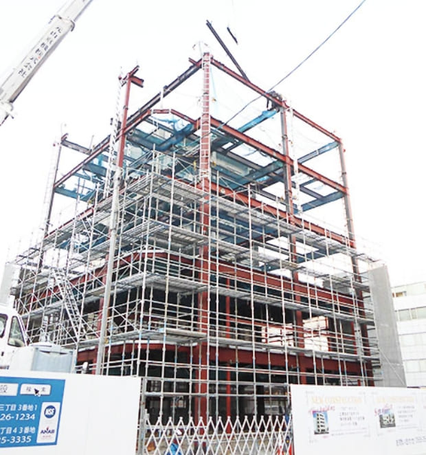 ラーメン構造 重量鉄骨建方